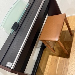 電子ピアノ
