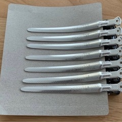 美容師実技試験レイヤーカット用モデルウィッグ3体ダッカール黒7本セットの画像