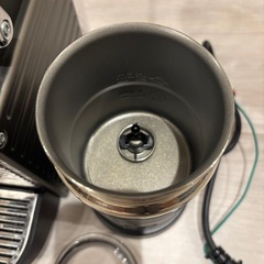 【譲り先決まりました】Nespresso ネスプレッソ　コーヒーメーカー＋エアロチーノ　説明書付きの画像