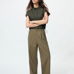 タックワイドパンツ【UNIQLO】の画像
