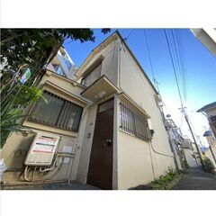 😲民泊利用可！🌟賃料85,000円/月！（民泊利用時変更）🎀ＪＲ千代田・常磐緩行線 亀有 徒歩6分💕浅草、上野にも便利です！🌞 43.30㎡の一戸建て３Ｋ🌟他にも格安物件、民泊可物件あります！お問い合わせください！ - 足立区