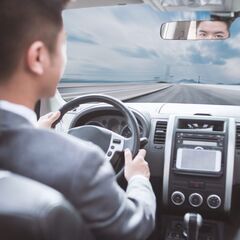 【稼げる環境がここにはある。】＊超急募＊未経験者歓迎！深夜帯勤務 送迎ドライバー　ガソリン代補助ありの画像