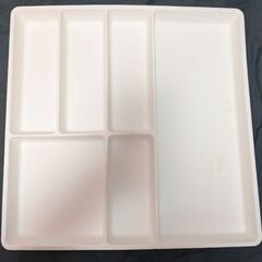 IKEA　カトラリートレイ