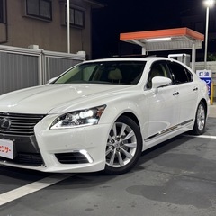 レクサス LS 460 平成25年です 距離9万です 車検7年9...