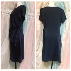 ꒰HOLiDAY LADY ꒱膝丈ワンピース 濃紺 冠婚葬祭 ドレス 大人可愛いの画像