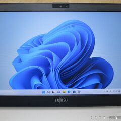 【intel第8世代i5・フルHD・メモリ12G】富士通 LIFEBOOK S938/V 【Windows11・オフィスソフト付】の画像