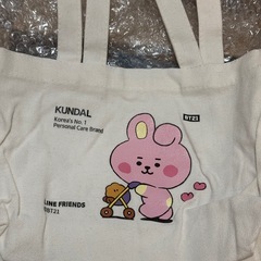 (新品)KUNDAL BT21 トートバッグ ホワイトの画像
