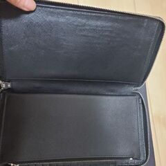 美品PRADAプラダメンズ 長財布 ラウンドファスナー ウォレット