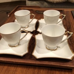 ステキなコーヒーカップとソーサ４個