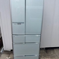 近隣配達無料　HITACHI 冷蔵庫 R-C5700(XS)型 565L