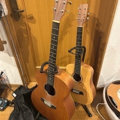 相談中 親子で アコースティックギター 台座カバー付き