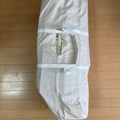 【お話中】折りたたみ式ベビーベッドの画像