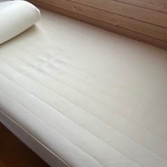 取引中　　
無印良品　マットレスベッド