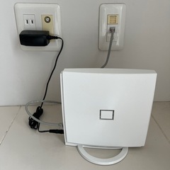 Wi-Fiルーター　ホワイト