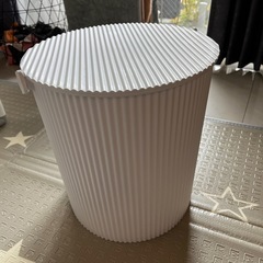 蓋つきバケツ