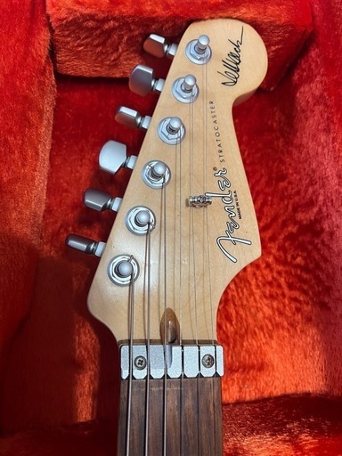 三味線 ハードケース付き 駒付き(ケース入り) 収納袋付き 胴掛け付き