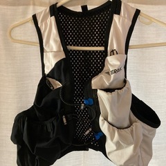 adidas アディダス　トレラン　ベスト