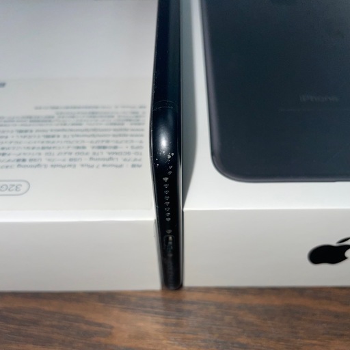 iPhone7plus 32GB SIMロック解除済み