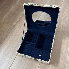 小物入れの画像