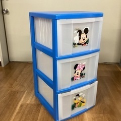 プラ衣装ケース【町田市再生家具】　0329