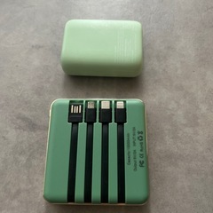 受付終了:モバイルバッテリー2個の画像