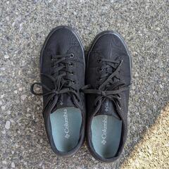 【美品】【お値下げ】Columbia 防水スニーカー 27cmの画像
