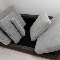ソファの画像