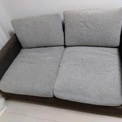 ソファの画像