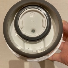 【美品】タイガー電気ケトル　PCL-N100 1Lマットホワイト電気ポットの画像