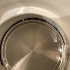 【美品】タイガー電気ケトル　PCL-N100 1Lマットホワイト電気ポットの画像