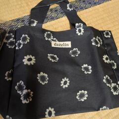 新品・未使用　dazzlin  トートバック＆ポーチセットの画像