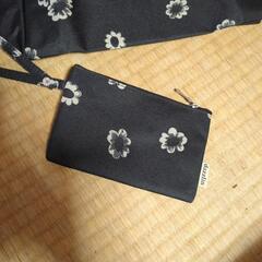 新品・未使用　dazzlin  トートバック＆ポーチセットの画像