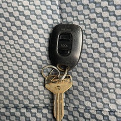 総額15.0万円★予備検査済★車内広々フラット軽箱バン★4WD★キーレス★PW★Tベル交換歴あり★平成15年式 ダイハツハイゼットバン4WDクルーズ(S210V)12.1万キロ シルバーの画像