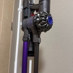 ダイソン掃除機 DC62 備品、スタンド付きの画像