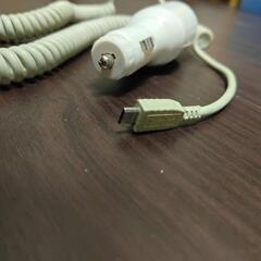 車載用AC電源アダプター　USBマイクロBの画像