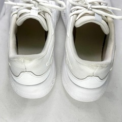 アシックス JOLT 4 EXTRA WIDE 25cm 幅広ランニングシューズの画像