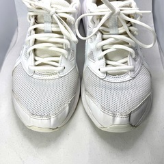 アシックス JOLT 4 EXTRA WIDE 25cm 幅広ランニングシューズの画像