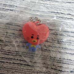 くら寿司　BT21 TATA　オリジナルフィギュア　キーホルダー