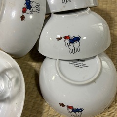 食器キャラクター入りも有ります