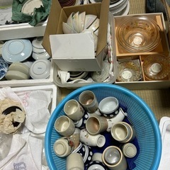 食器キャラクター入りも有りますの画像