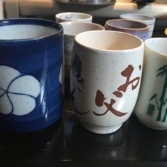 湯呑み各種の画像