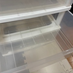 3段透明ケース×3つの画像