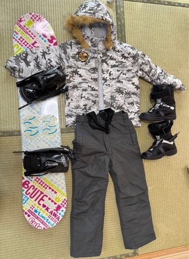 スノーボードセット 子供用 ウェア、ボード、ビンディング、ブーツ