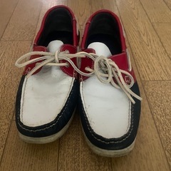 デッキシューズ