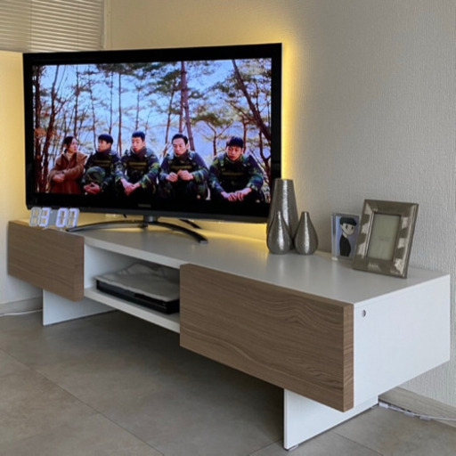 カリガリス シパリオテレビボード