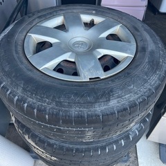 ノーマルタイヤ　195/80R15 ハイエース