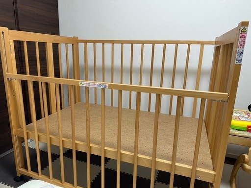 ✴︎使用期間1ヶ月未満✴︎ベビーベッド　日本
