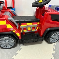 電動消防車ミニカー