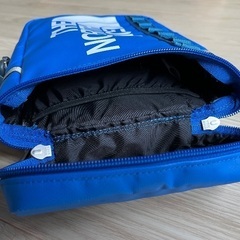 THE NORTH FACE ノースフェイス ショルダーポーチ ヒューズボックス ショルダーバッグの画像