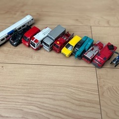 トミカなど11台